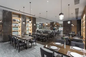 Maison New Century Hotel Ningbo - Image 4