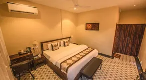 Exotica By The Sea - Image 2