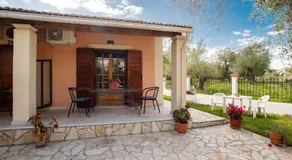 Anthoula's garden apartments - Image 3