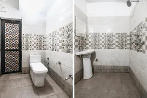 OYO 76988 Hotel Ks Residency - Image 4