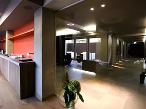 D-Hotel - Image 3