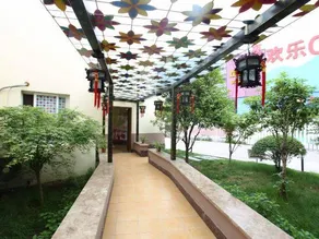 Home Inn Nanjing South Railway Station Shengtai West Road Cuipingshan Metro Station - Image 2