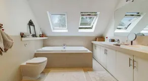 Forest Getaway - Countryside Retreat near Windsor - Image 2