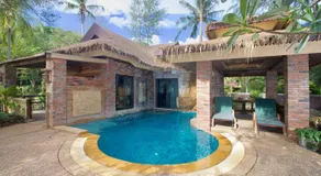 Hotel and Beach Bungalow at Lanta Resort - Image 2