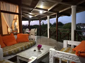 Silver Rock Boutique Resort by Mokawa - Hotel & Apartments - Image 4