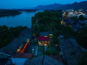 Seclusive Life in Landscape - Image 5