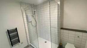 Contemporary 2Bed Gateway to the Cotswolds - Image 4