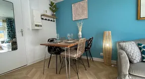 Chaleureux deux pièce coeur de ville avec parking privé - Image 5