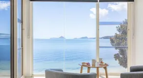 Wanda Beach Waterfront , 161 Soldiers Point Rd - waterfront, air con, linen, Wi-Fi - Image 2