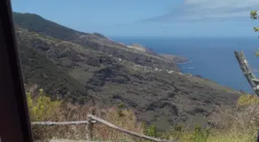 Adorable tiny house El Sitio with amazing views - Image 5