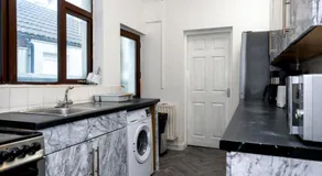 Superior 4-Bedroom Home ideal for families, Contractors and Relocations - Image 5