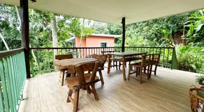 Floresh Freedom Hostel - Image 5