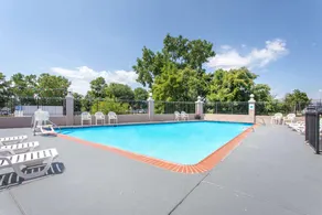 Ramada Limited Cockeysville - Image 5