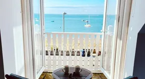 Beaches Guest House - Image 2