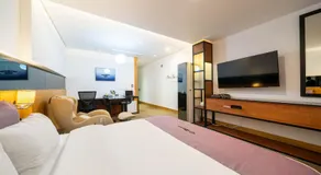 Mini Hotel - Image 2