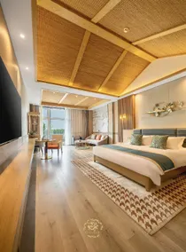 Yujing Garden Holiday Hotel - Image 2
