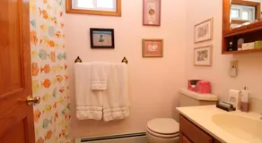 The Duck Pond Cottage - Image 5