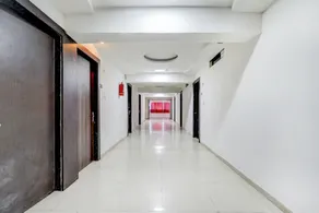 OYO 74552 Hotel Sangam Palace - Image 3