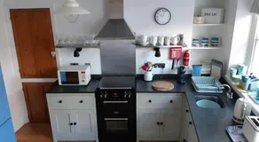 Corvus - Beautiful cottage half a mile from Mousehole - Image 4