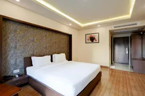 Cozy Stay - Image 2