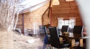 Vestvatn - Arctic Cabins - Image 5