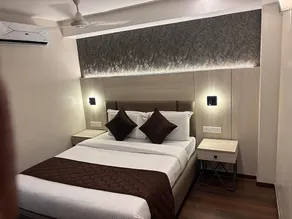 Hotel North Gate - Image 4