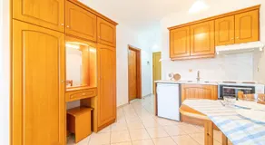 Giannis apartments 2 - Image 3