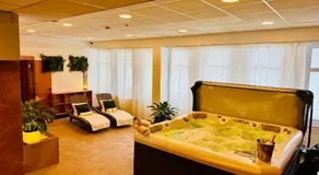 Plaza Hotel Gyula - Image 3