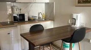 Elena Rooms - Image 3