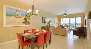 801 Harborview Grande - Image 3