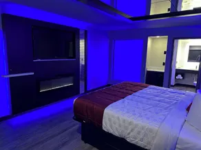 Imperial Suites - Image 2
