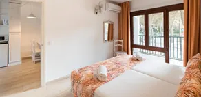 Sol Parc Hotel & Apartments - Image 2