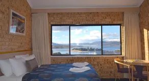 Alpine Resort Motel - Image 2