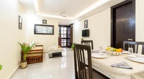 Homlee-Jumbo 1BHK-2AC-Kitchen-Lift-Parking-Tapovan - Image 2