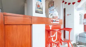 RedDoorz near Mercado del Lago - Image 4