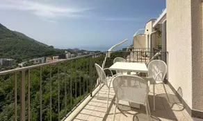 Uphill Chic Studio Apt in Budva - Image 3