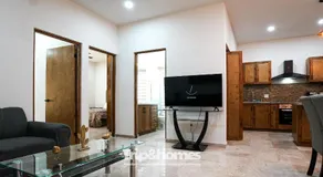 Casa Naya - 2BR Condo, Pool, Rooftop & Central - Image 2