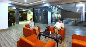 Sr Palaceinn - Image 5