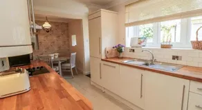 Scalby Grove Cottage - Image 3