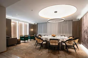 Shandong International Hotel (Jinan Quancheng Square Daming Lake Branch) - Image 5