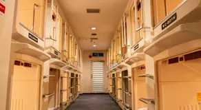 Capsule Hotel Asahi Plaza Shinsaibashi - Image 4