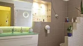 Outdoor Adventure Smart Riverside Pet Friendly - Image 2
