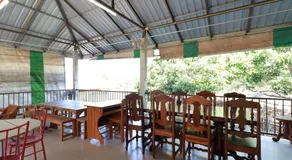 OYO 553 Kongsup Resort - Image 3