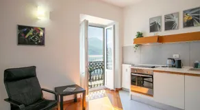 Apartamento en Dongo con 2 habitaciones, capacidad 4 - Image 3