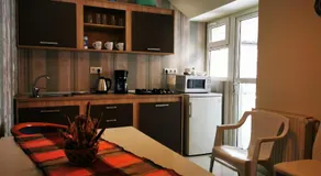 Grün Haus Studio - Image 5