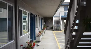 Lighthouse Cove Inn - Image 4