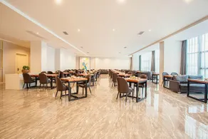 yuhe hotel - Image 4