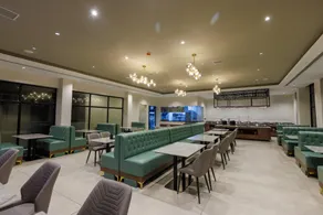 CherryLoft Luxury Resort - Image 5