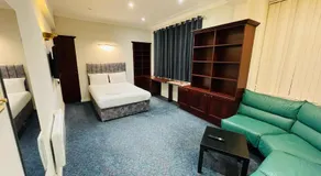 TCH Lodge - Image 2