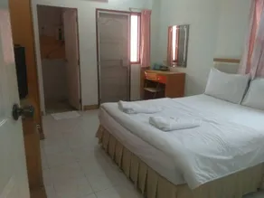 Jesus Home Hotel - Image 5